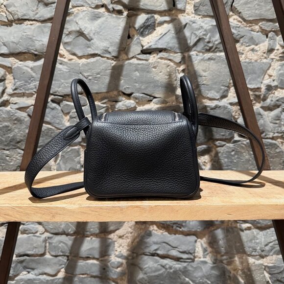 Hermès 2024 Black Taurillon Mini Lindy 20 Bag - Picture 5 of 16